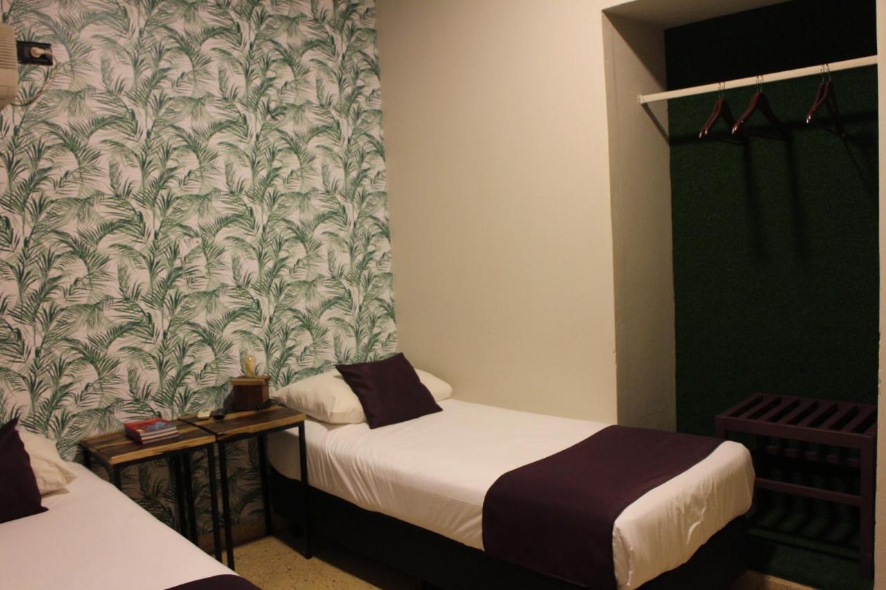 City Hotel Posadas Dış mekan fotoğraf