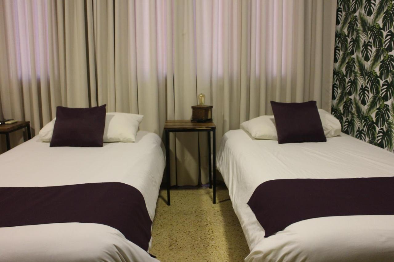 City Hotel Posadas Dış mekan fotoğraf